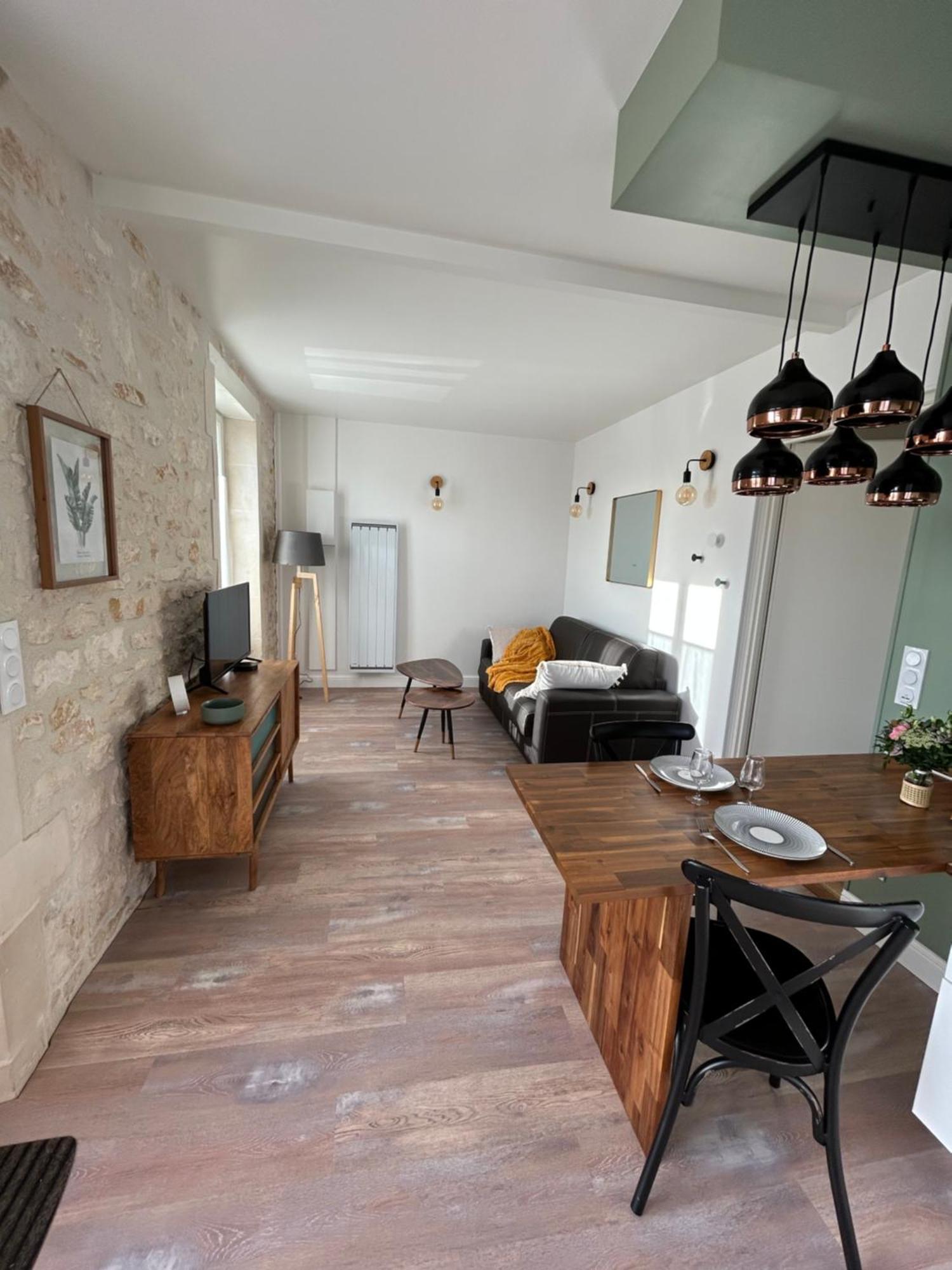 T2 Renove Proche Des Arenes Appartement Saintes Buitenkant foto
